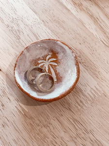 Palm & Shell Ring Dishes