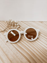 Load image into Gallery viewer, Retro Kids Sunnies
